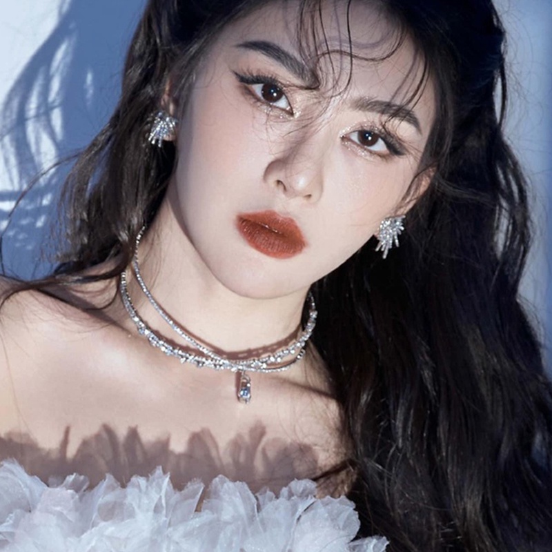 Khuyên tai tiệc đá sang chảnh YR