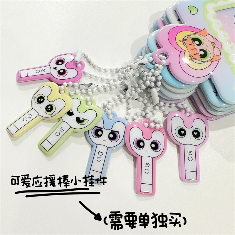 Hàn quốc newjeans nữ cảnh sát bay dễ thương bộ thẻ pvc 3 inch thẻ nhỏ thẻ ăn trưa lưu trữ thẻ túi hiển thị mặt dây chuyền