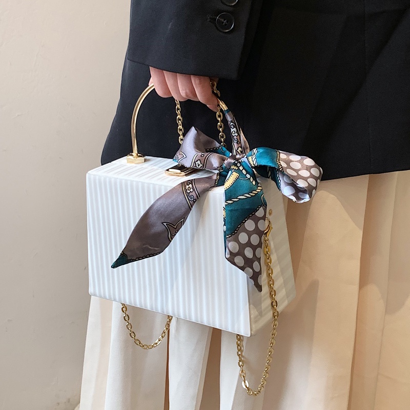 Túi Đeo Vai Hình Vuông Cỡ Nhỏ Bằng Lụa Phối Dây Đeo Sợi Xích Phong Cách Hàn Quốc Thời Trang Cho Nữ