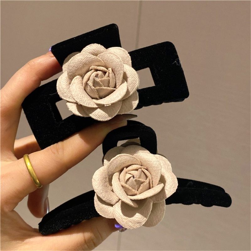 Kẹp Tóc Đuôi Ngựa Cỡ Lớn Bằng Nhung Thời Trang Mùa Đông