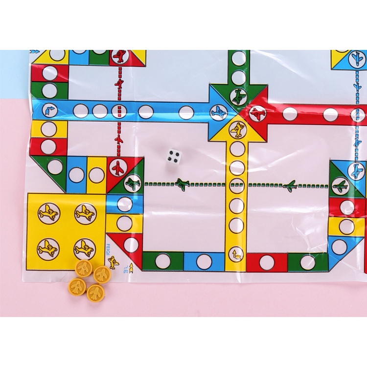 Bộ Bàn Cờ Vua Bay Mini Dành Cho Trẻ Em