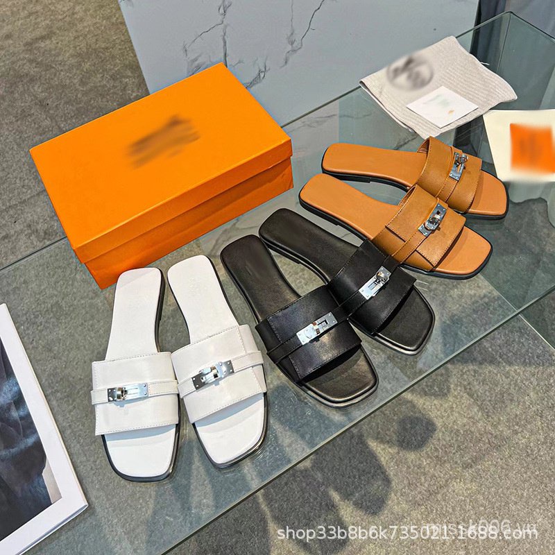 Sandal Hở Ngón Thiết Kế Xinh Xắn Thời Trang