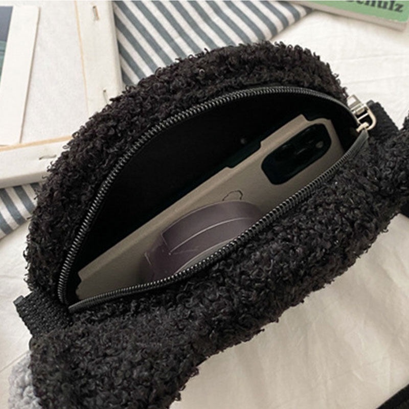 Túi Đeo Chéo Bằng Lông Cừu Họa Tiết Hoạt Hình Dễ Phối Đồ Hợp Thời Trang