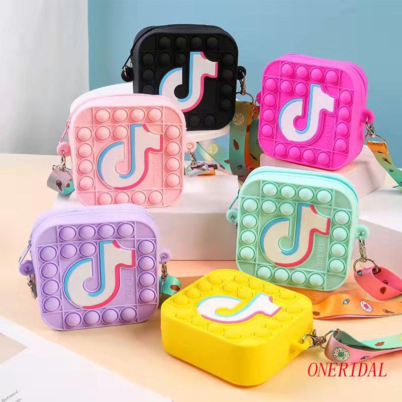 Túi Đeo Vai Bằng Silicone Giảm Căng Thẳng Dành Cho Trẻ Em