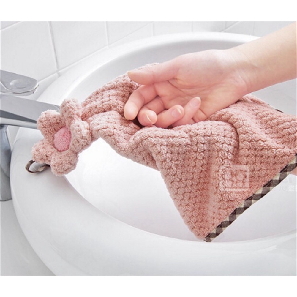 Khăn Lông Cừu San Hô Khăn Treo Hoạt Hình Quả Dứa Phòng Tắm Nhà Bếp Bát Rửa Nước Dày Thấm Hút Sáng Tạo Lau