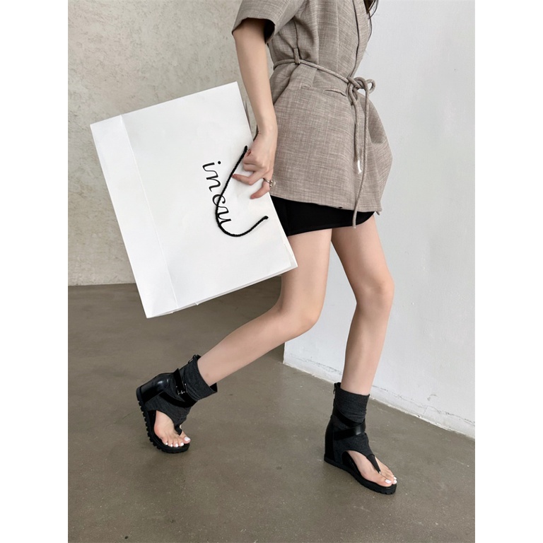 Sandal Đế Xuồng Hở Ngón Có Khóa Kéo Sau Phong Cách Roman Thời Trang Mùa Hè 2023