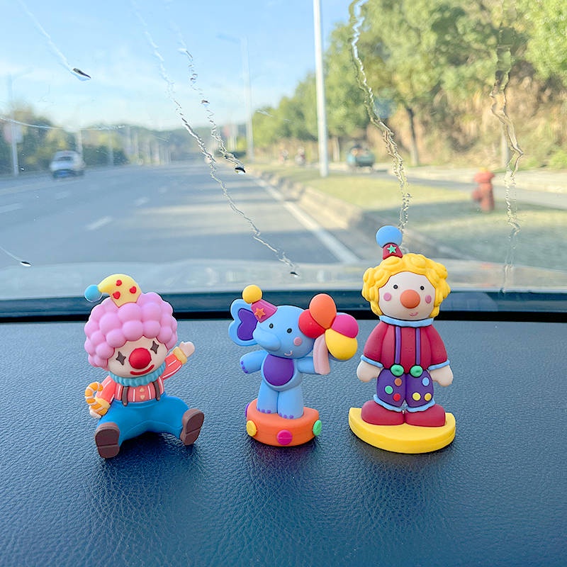 Cute Circus Clown Car Decoration Car Interior Accessories Car Center Console Decoration Supplies Collection High-End skQT