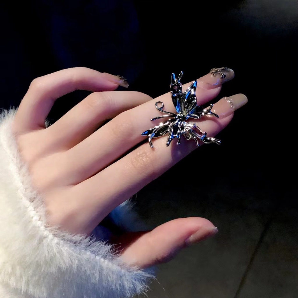 Nhẫn Kim Loại Dạng Lỏng Đính Đá Nhiều Màu Hình Bướm Thời Trang Cá Tính Cho Nữ