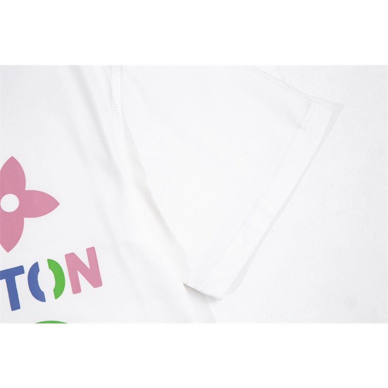 Áo Thun Tay Ngắn In Logo Graffiti Màu Vàng Đồng V88- Thời Trang Cổ Điển