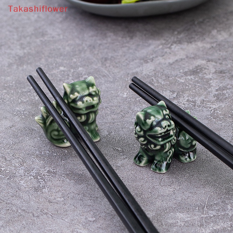 (Takashiflower) 1 Cặp Giá Đỡ Muỗng Nĩa Bằng Gốm Hình Pixiu Linh Vật Nhỏ Trang Trí Bàn Ăn Nhà Hàng