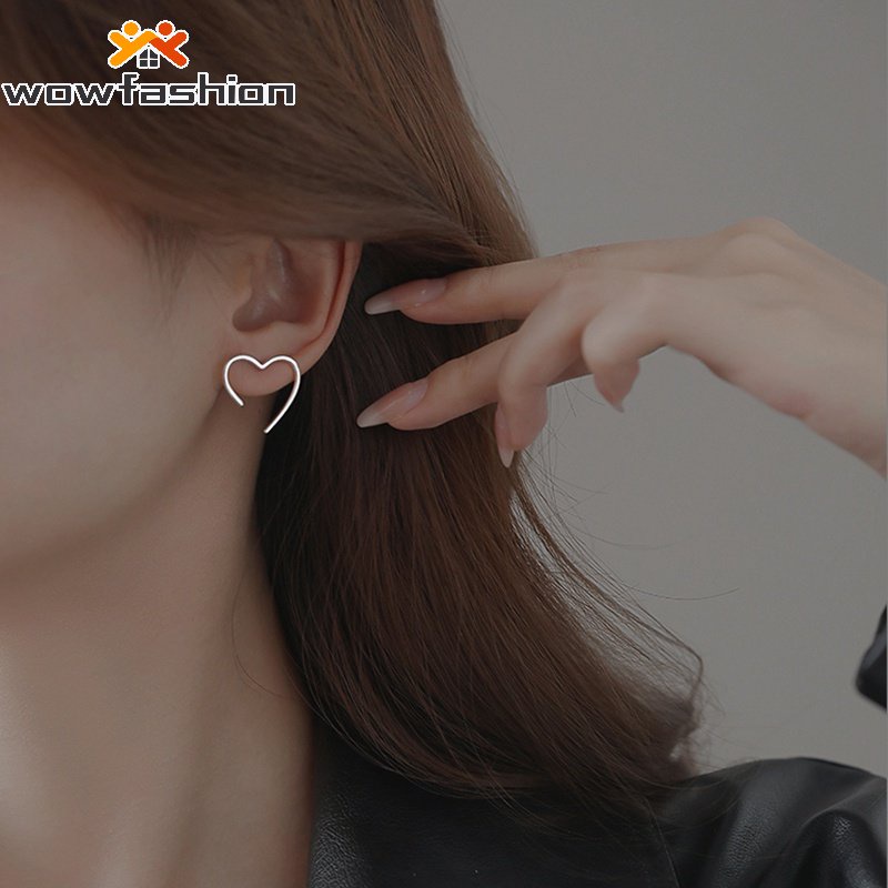 Khuyên tai xỏ lỗ phong cách đơn giản cá tính cho nữ