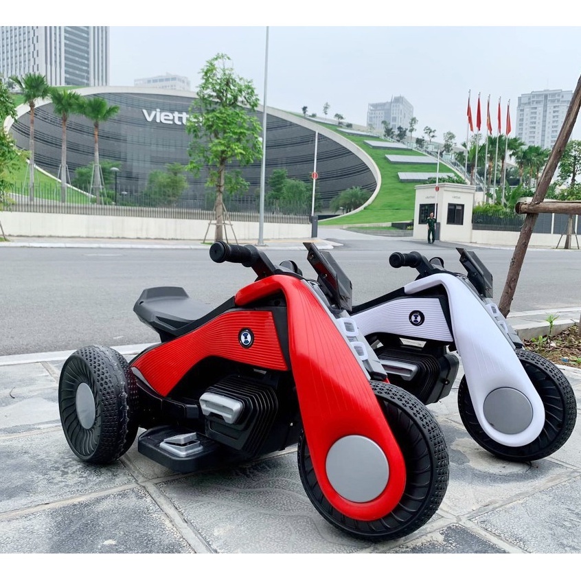 Xe Máy Điện Trẻ Em, Xe máy điện Babibo kids có 2 chiều tiến lùi di chuyển dễ dàng cho bé