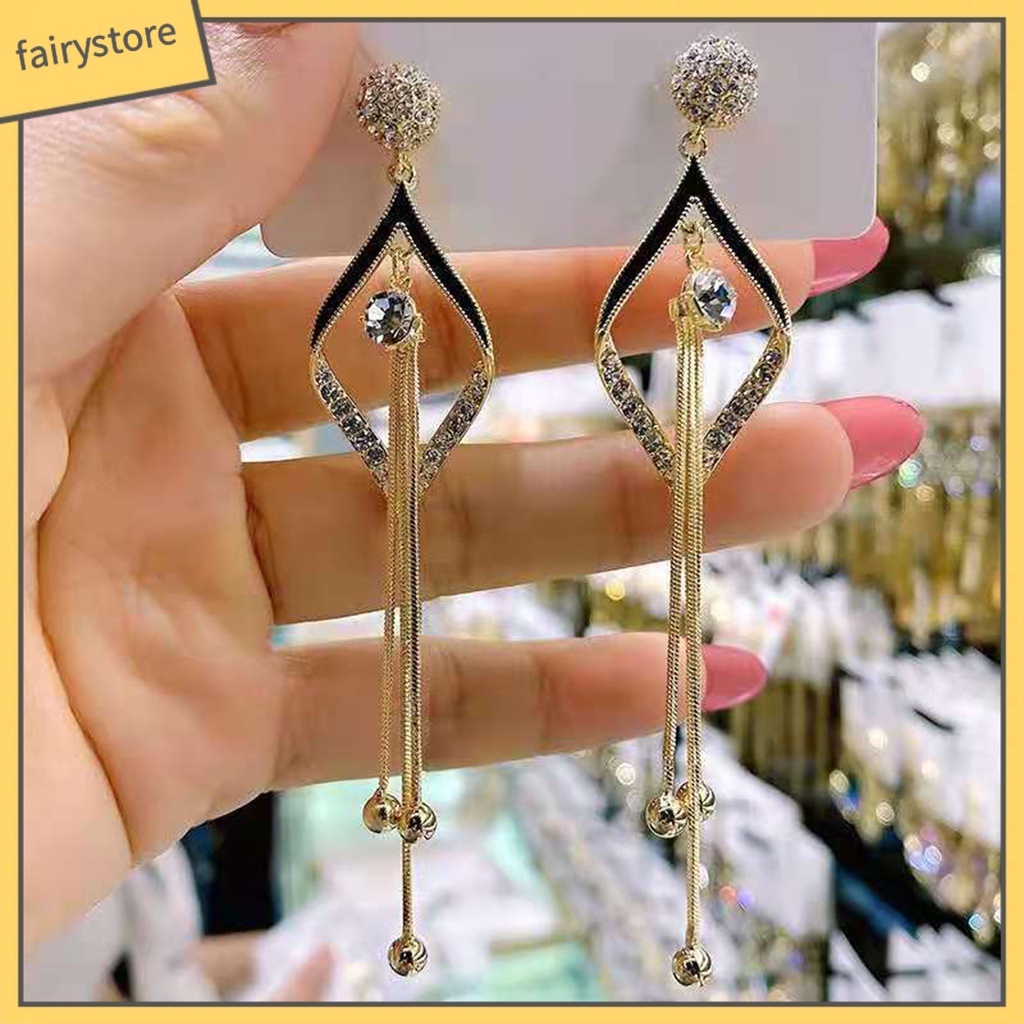 1 Đôi Bông Tai Dáng Dài Đính Đá Phối Tua Rua Thời Trang Cho Nữ