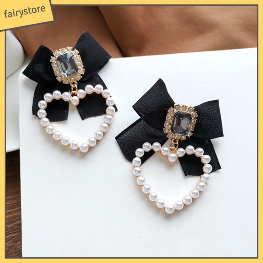 1 Đôi Bông Tai Hình Nơ Đính Ngọc Trai Giả Màu Đen Phong Cách Retro Dành Cho Nữ