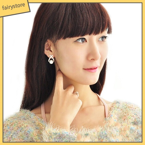 Đôi Bông Tai Chữ Thập Đính Ngọc Trai Giả Thời Trang