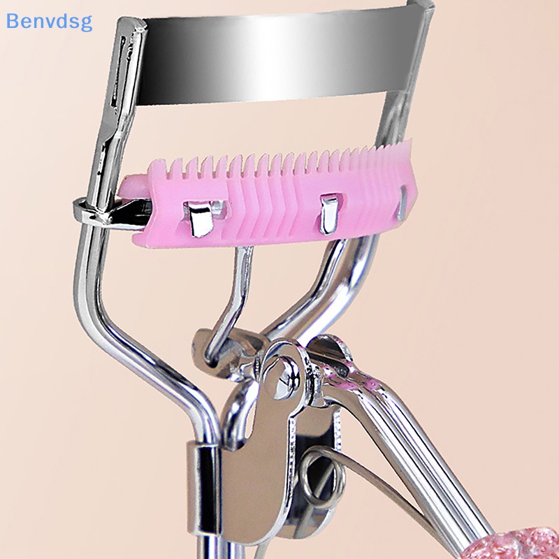 Dụng Cụ Uốn Cong Lông Mi Hiệu Ứng Tự Nhiên Kèm Lược Chải Tiện Dụng