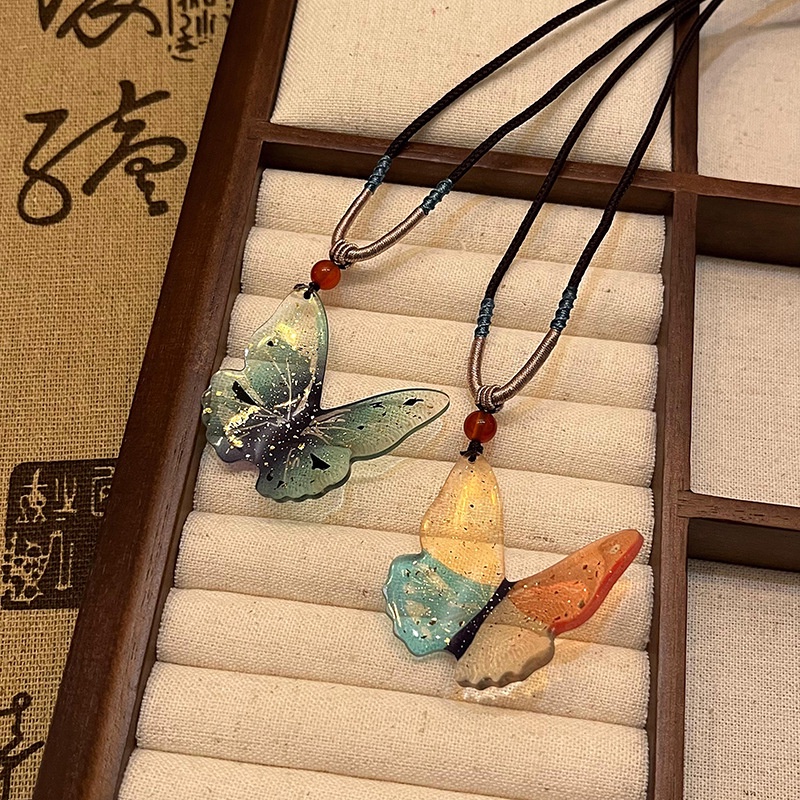 Vòng cổ Mặt Hình Bướm Màu Sắc Cổ Điển Phong Cách Hàn Quốc Thời Trang Cho Nữ