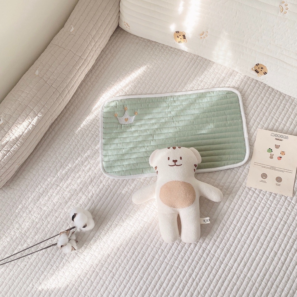 Lót đầu Monona / lót gối siêu mỏng điều hoà dùng lót lên gối, gối chống trào, lót đầu thấm mồ hôi cho bé