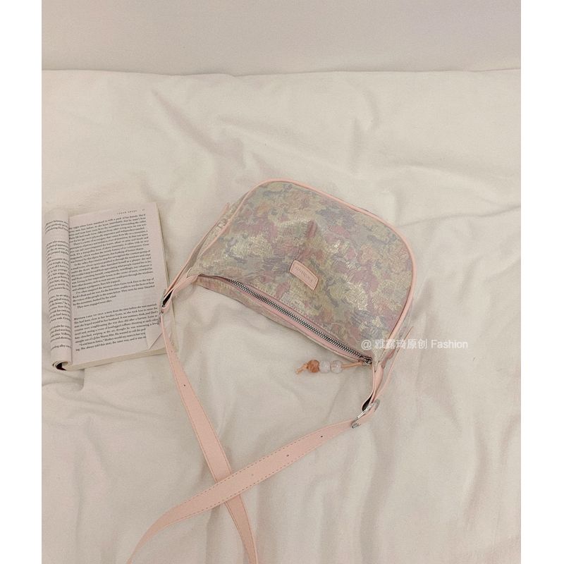 Túi Xách Đeo Vai Vải Lụa Thêu Hình Bánh Bao Thời Trang Nữ 2