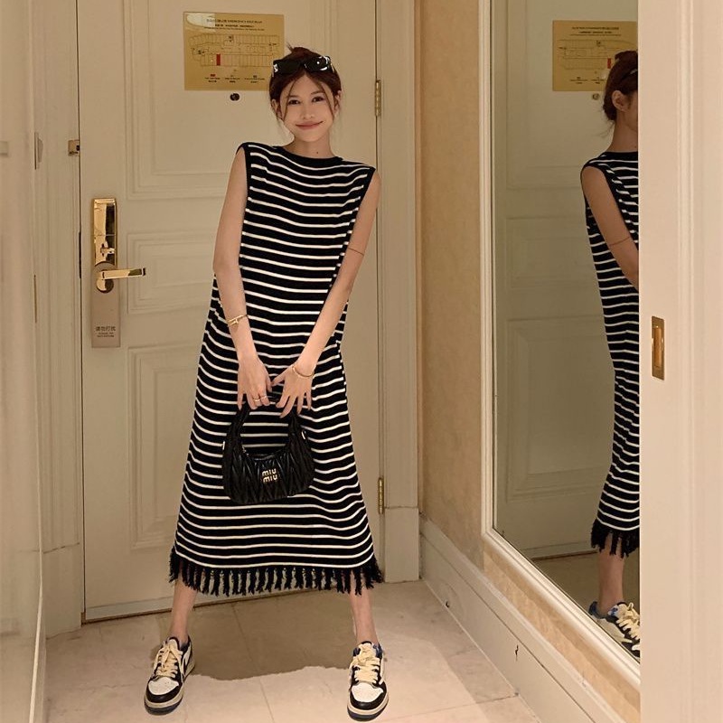 Đầm Maxi Dệt Kim Dáng Rộng Họa Tiết Kẻ Sọc Thiết Kế Mới Thời Trang Mùa Hè Cho Nữ