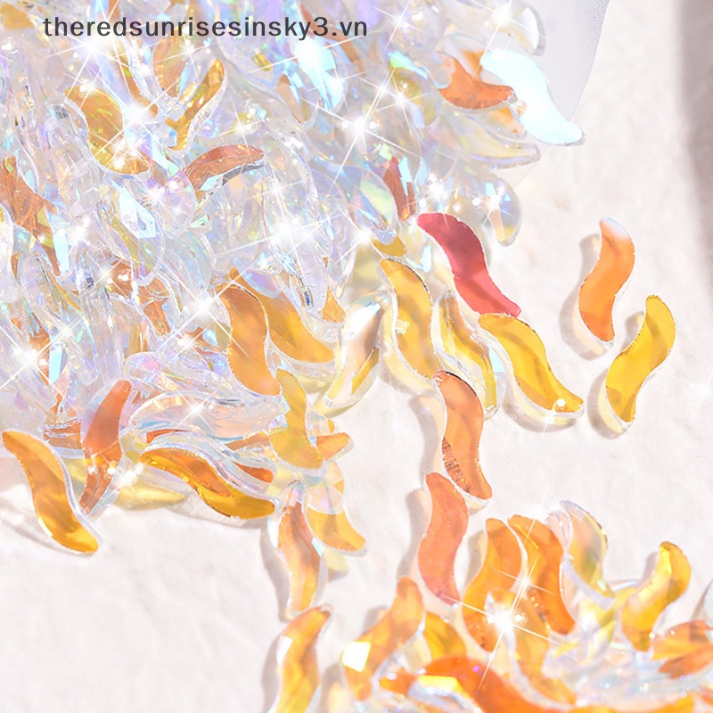 Bộ 50 Móng Tay Giả Hình Rắn Đính Pha Lê Lấp Lánh Thời Trang