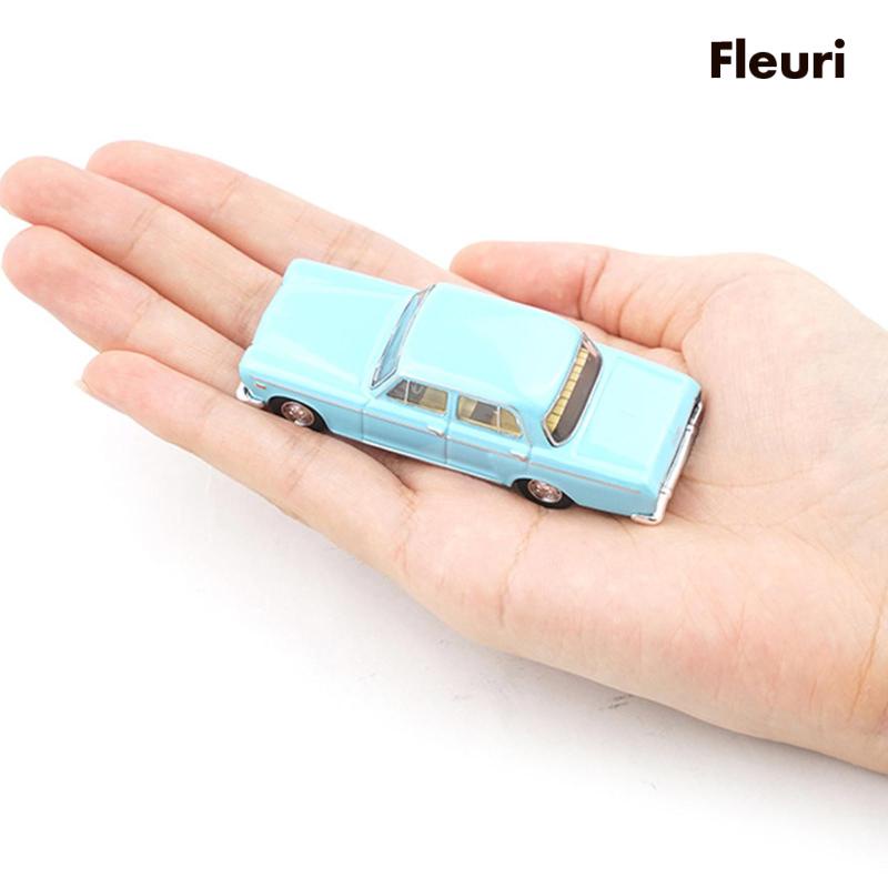 Mô Hình Xe Đồ Chơi Mini Tỉ Lệ 1 / 64