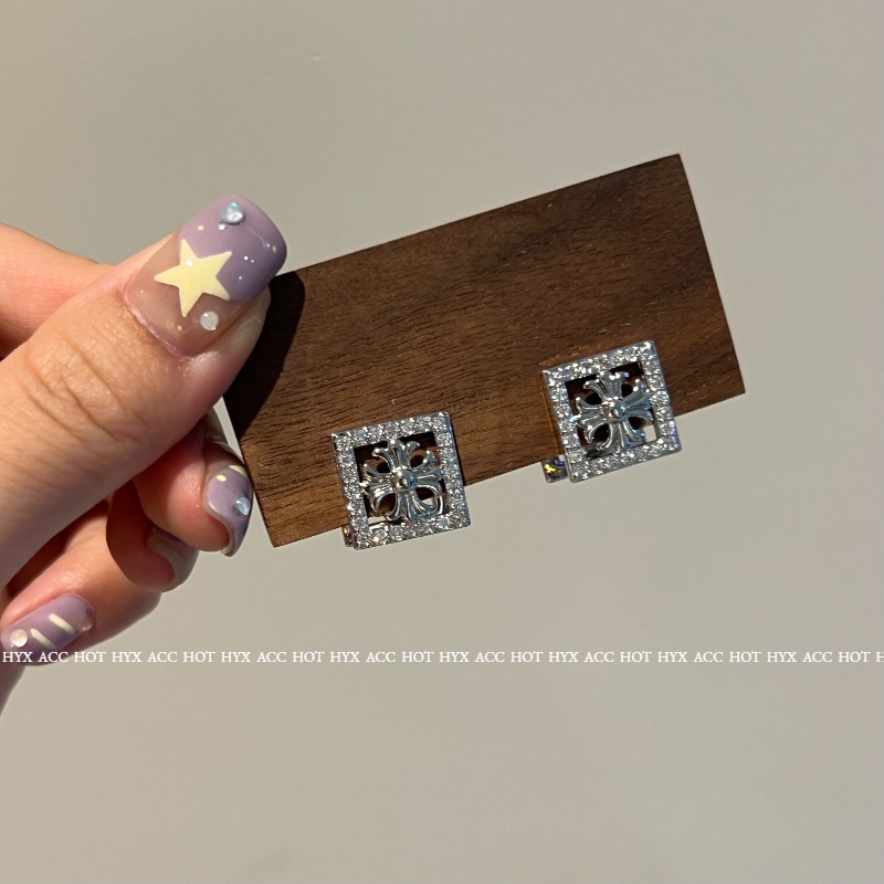 Bông Tai Dạng Vòng Hình Thánh Giá Đính Đá Zircon Lấp Lánh Unisex