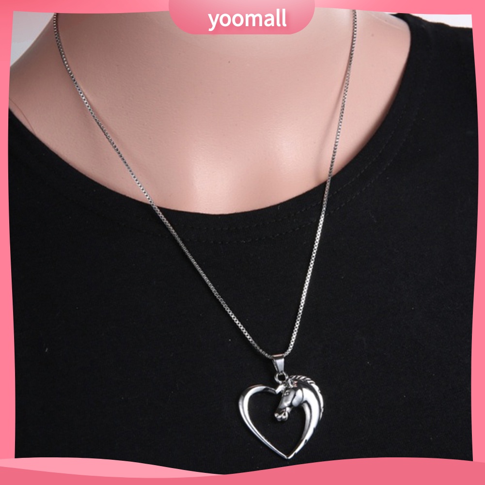 Vòng cổ Mặt Hình Đầu Ngựa Trái Tim Rỗng Thời Trang Cho Nữ