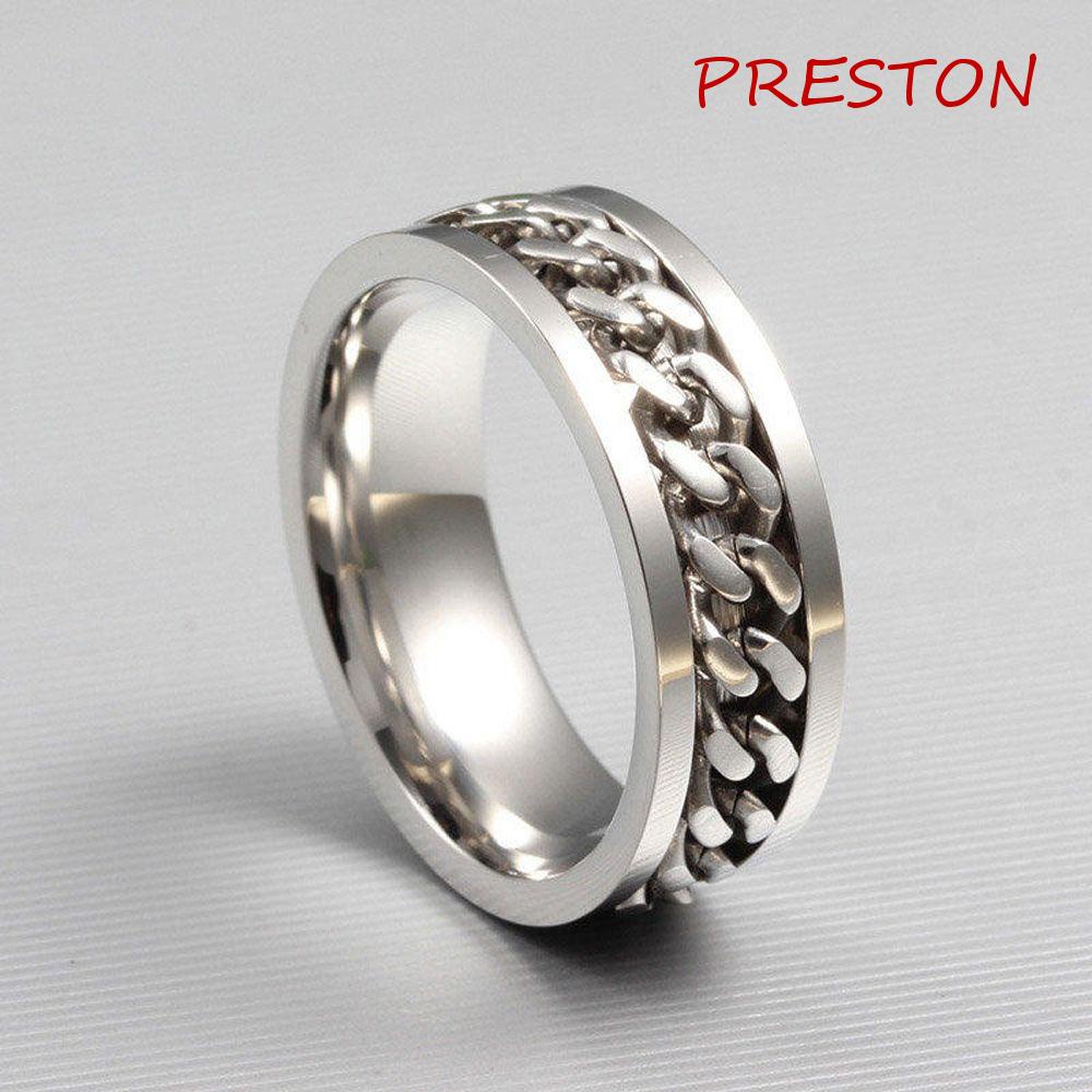 Nhẫn Inox Mạ Titan Phối Dây Xích Xoay Được Thời Trang Cổ Điển