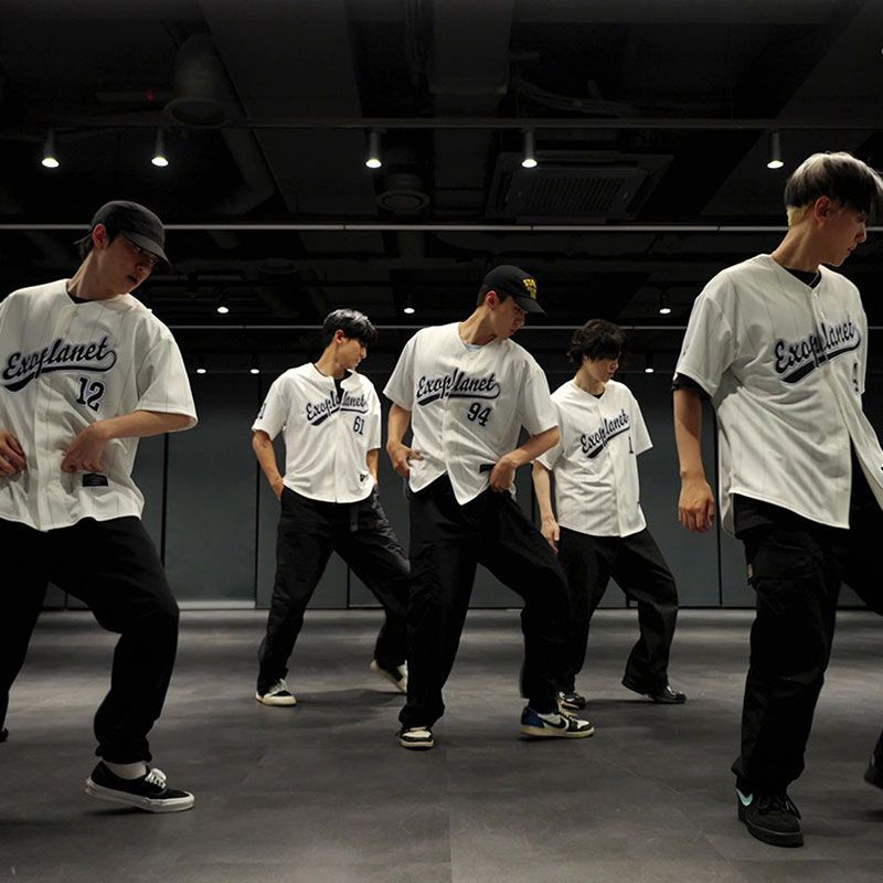 Áo Thun cotton Tay Ngắn Cổ Tròn In Hình kpop exo Màu Trắng Thời Trang Unisex