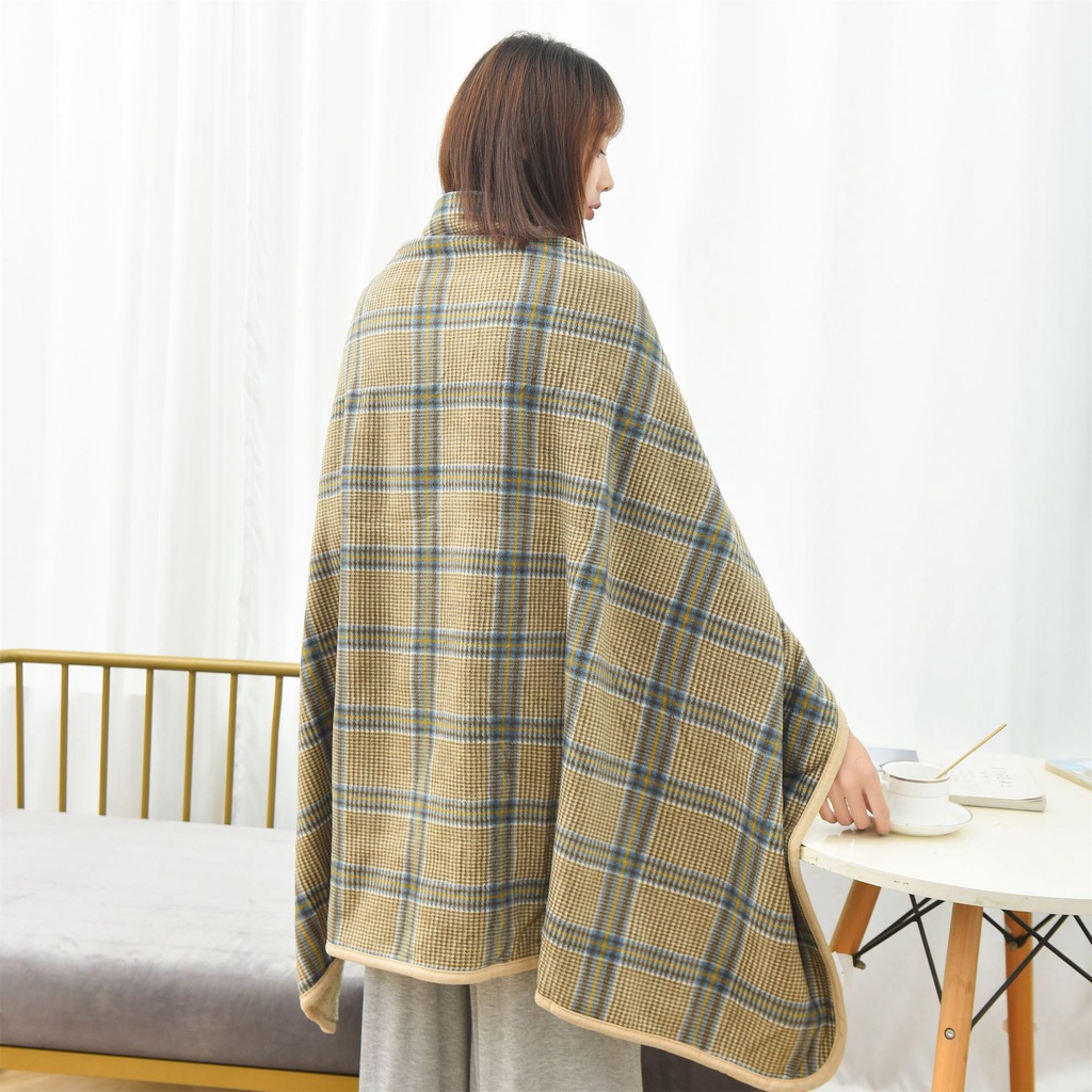 Chăn Choàng Flannel Dày Dặn Có Khóa Cài Tiện Dụng Cho Văn Phòng