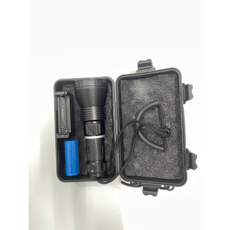 Đèn lặn siêu sáng P70 cho thợ lặn chuyên nghiệp, đèn trống nước tuyệt đối với độ chịu nước lên tới 30m sử dụng 2 pin