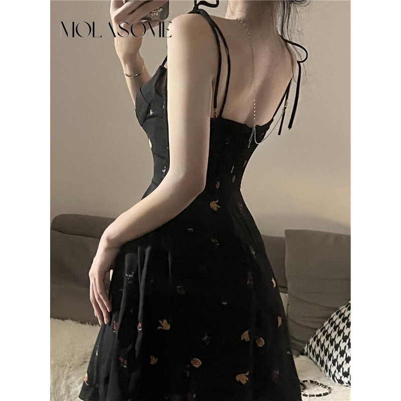 Đầm Mini Sát Nách Cổ Yếm Màu Sắc Tương Phản Thời Trang 2023 Cho Nữ