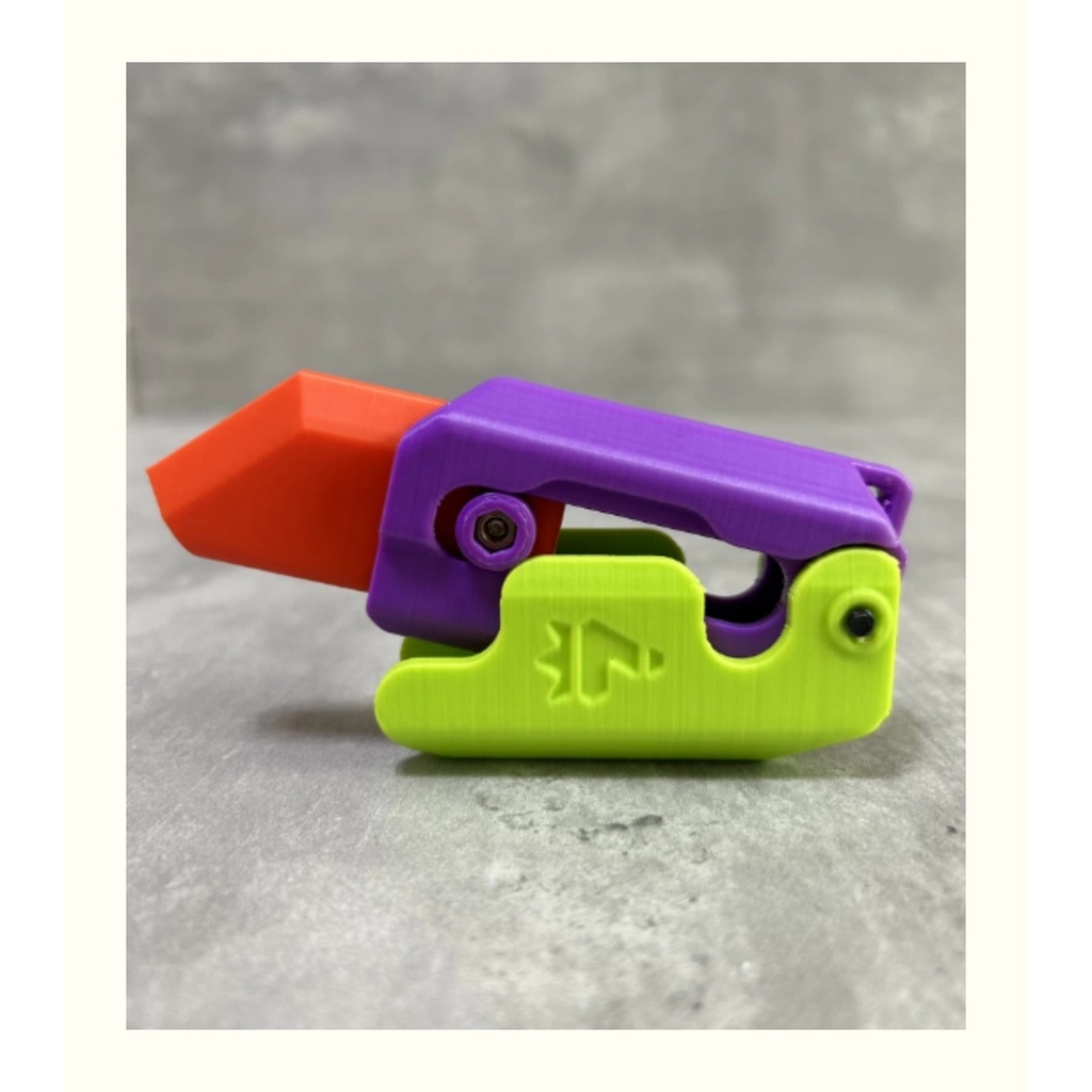 Thẻ Đồ Chơi Giảm Trọng Lực Hình Cà Rốt Dao In 3D Dễ Thương