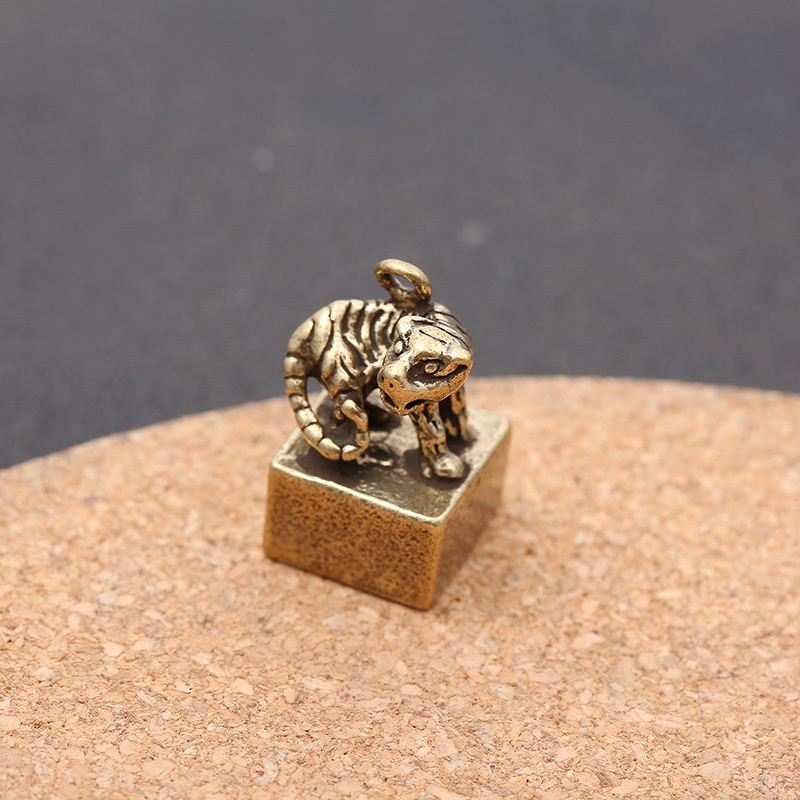 Tượng Trưng Bày Phong Thủy Bằng Đồng Hình Ấn 12 Con Giáp, Trang Trí Bàn Làm Việc, Đem Lại May Mắn