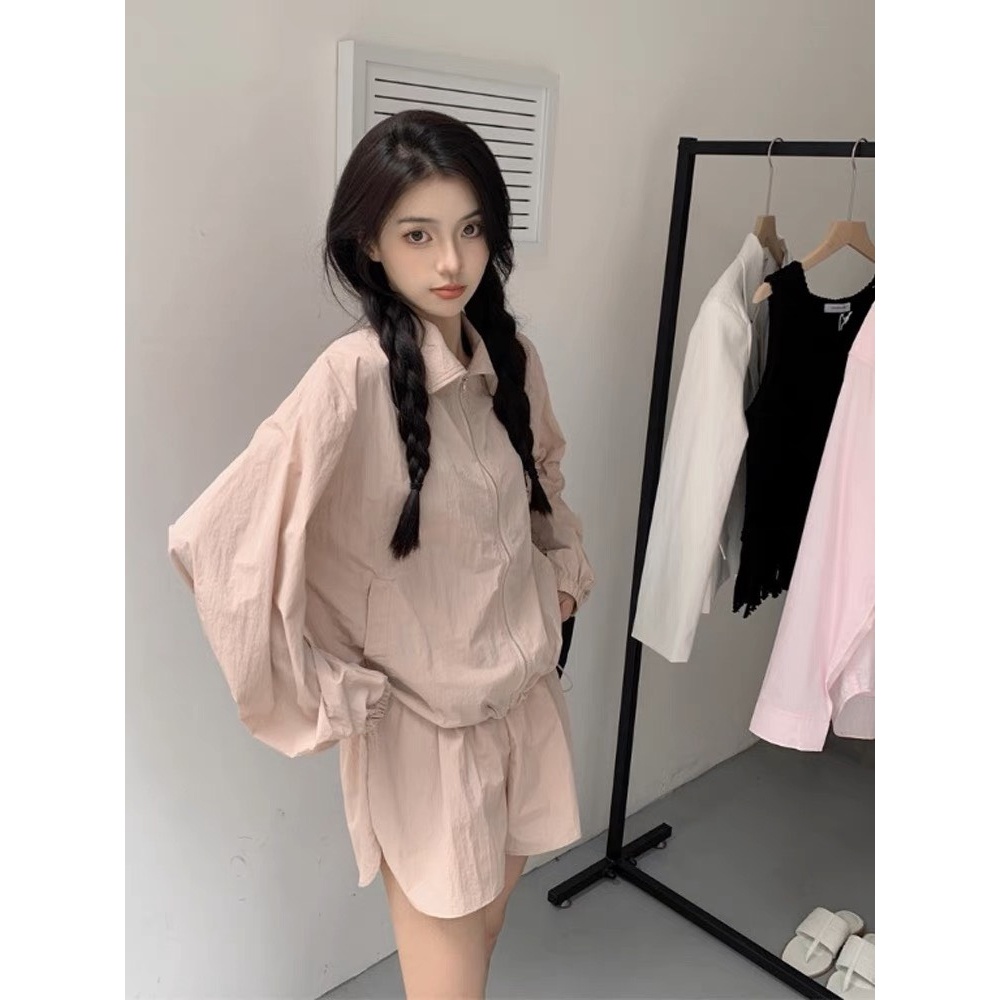 Áo khoác gió dù nữ dáng croptop túi xỏ ngang trơn phối dây 2 lớp bên trong lót gió lụa MA088