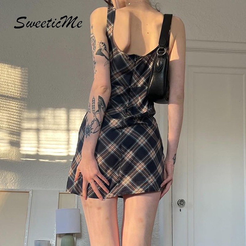 Đầm Ngắn Cổ Vuông Hở Lưng Xẻ Tà Họa Tiết Kẻ Sọc Màu Tương Phản Thời Trang Mới 2023 Dành Cho Bạn Nữ