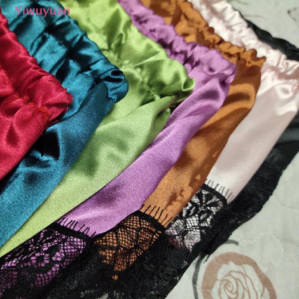 Bộ Đồ Ngủ 2 Món Gồm Áo Phối Ren Và Quần Short Gợi Cảm Mới