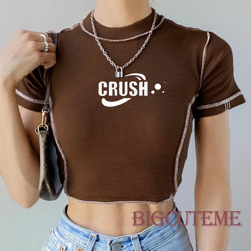 [] Áo Thun Crop Top Nữ Cổ Tròn Tay Ngắn In Chữ Stitch Màu Nâu Tương Phản