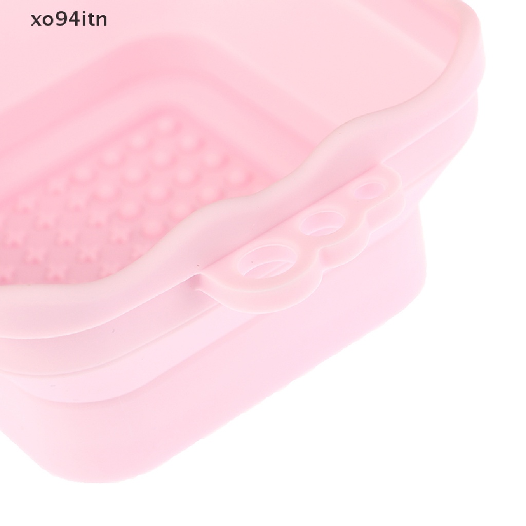 Miếng Silicone Vệ Sinh Cọ Trang Điểm Gấp Gọn Tiện Lợi