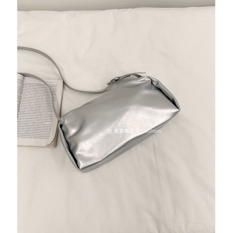 Túi Xách Đeo Vai / Kẹp Nách Màu Bạc Thời Trang Mùa Hè Hàn Quốc 2023 Mới Cho Nữ