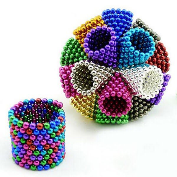 Bộ Xếp Hình Thông Minh BuckyBalls Neon 6 màu 216 viên đường kính 5mm Hộp Nhôm Sang Trọng
