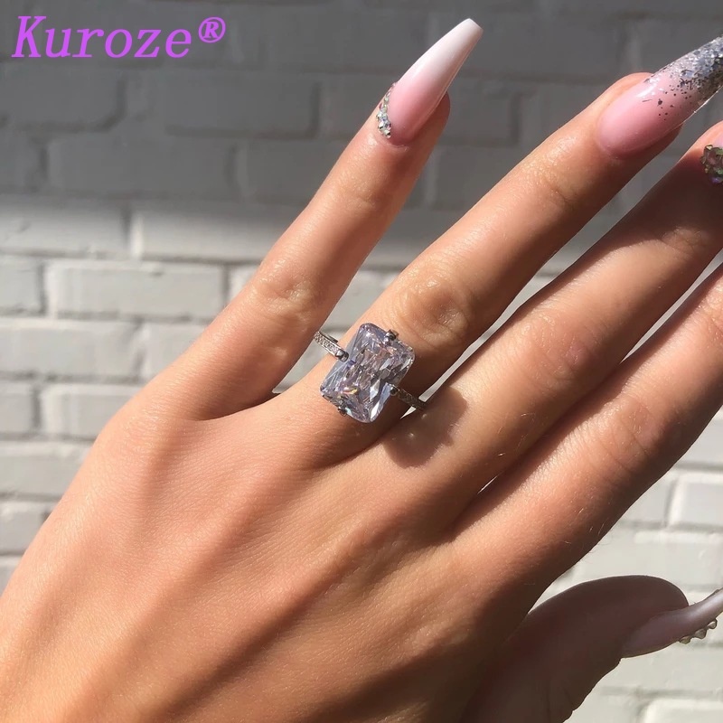 Nhẫn Mạ Vàng Trắng 18K Mặt Vuông Đính Đá Pha Lê