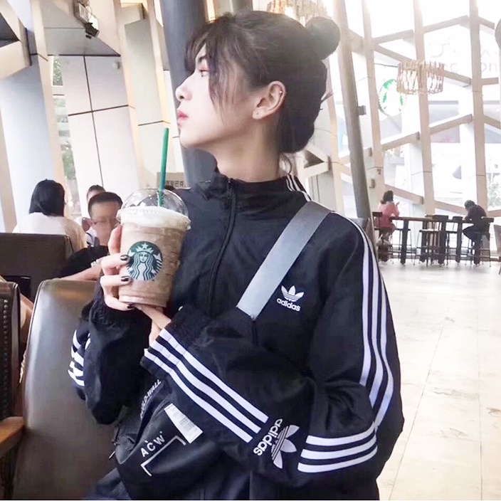 Áo Khoác Thể Thao Adidas Chính Hãng 100% Chống Nắng Có Khóa Kéo Cho Nam Và Nữ ED6092