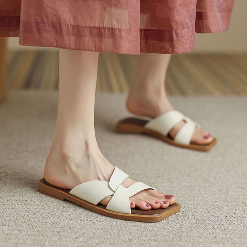 Dép Sandal Hở Ngón Mũi Vuông Đế Bằng Đơn Giản Thời Trang Mùa Hè Dành Cho Bạn Nữ