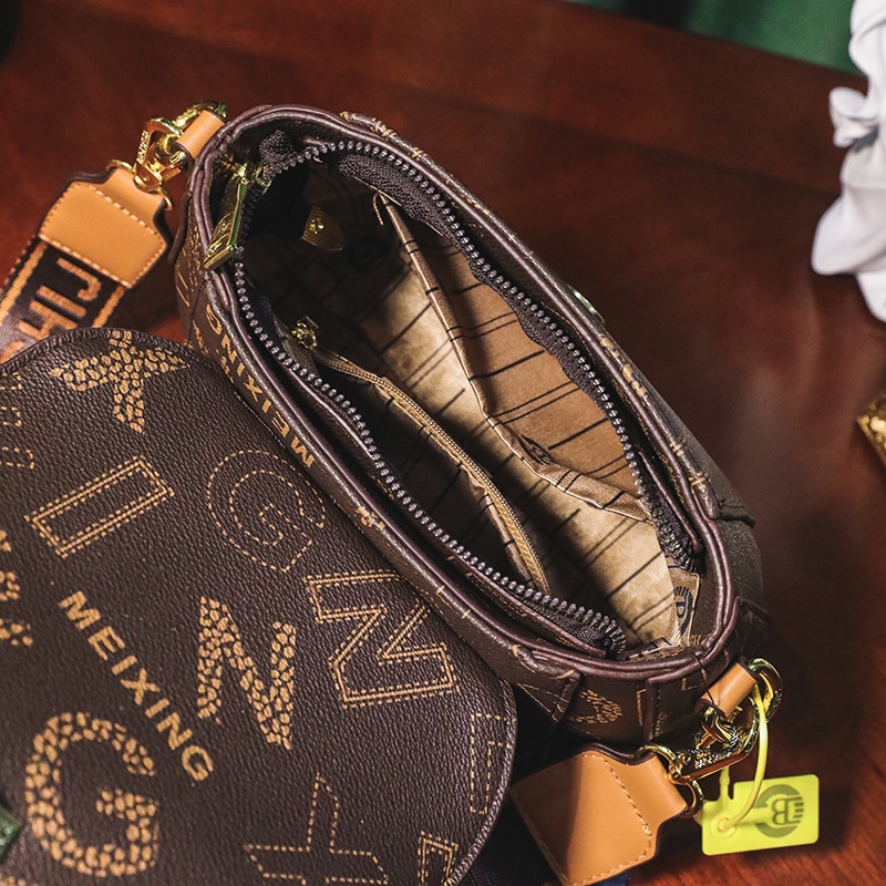 Túi Đeo Vai Vuông Nhỏ Dây Bản Rộng In Họa Tiết Chữ Thời Trang Chất Lượng Cao Cho Nữ