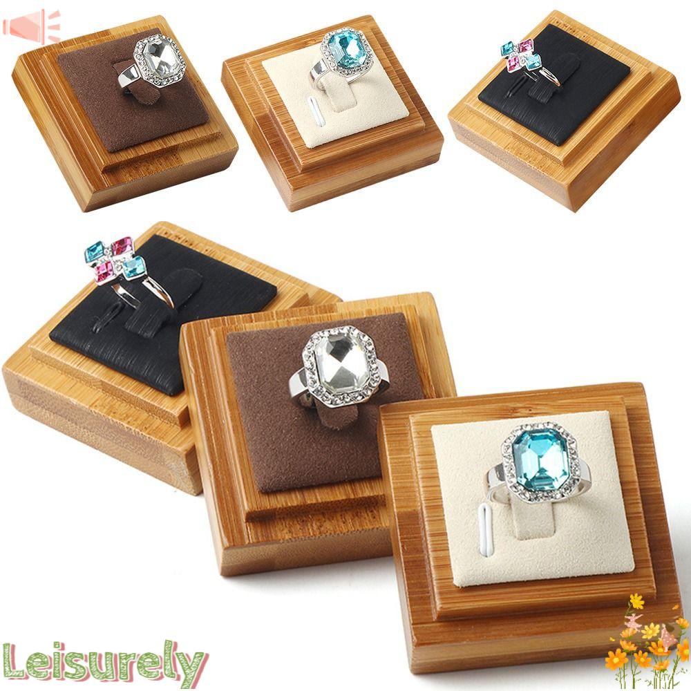 Giá Trưng Bày Trang Sức Bằng Gỗ Phối Nhung Chất Lượng Cao