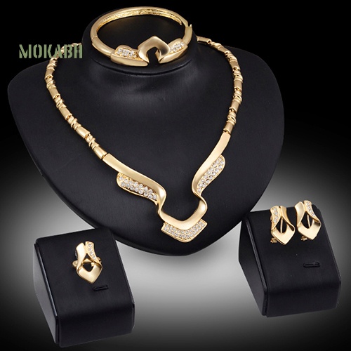 (Hot) Bộ Trang SứC HợP Kim ĐíNh Đá Sang TrọNg