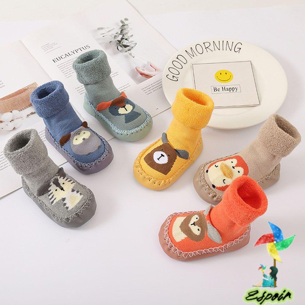 Vớ Giữ Ấm Họa Tiết Hoạt Hình Dễ Thương Cho Bé