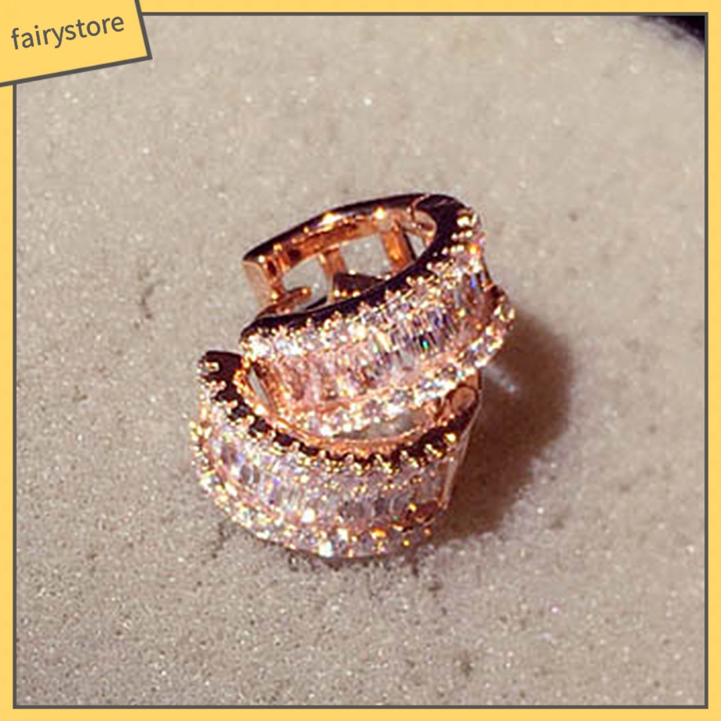 1 Đôi Khuyên Tai Tròn Đính Đá Sang Trọng